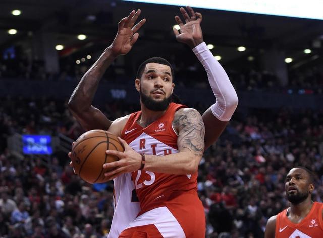 近门柱球员 近门柱球员