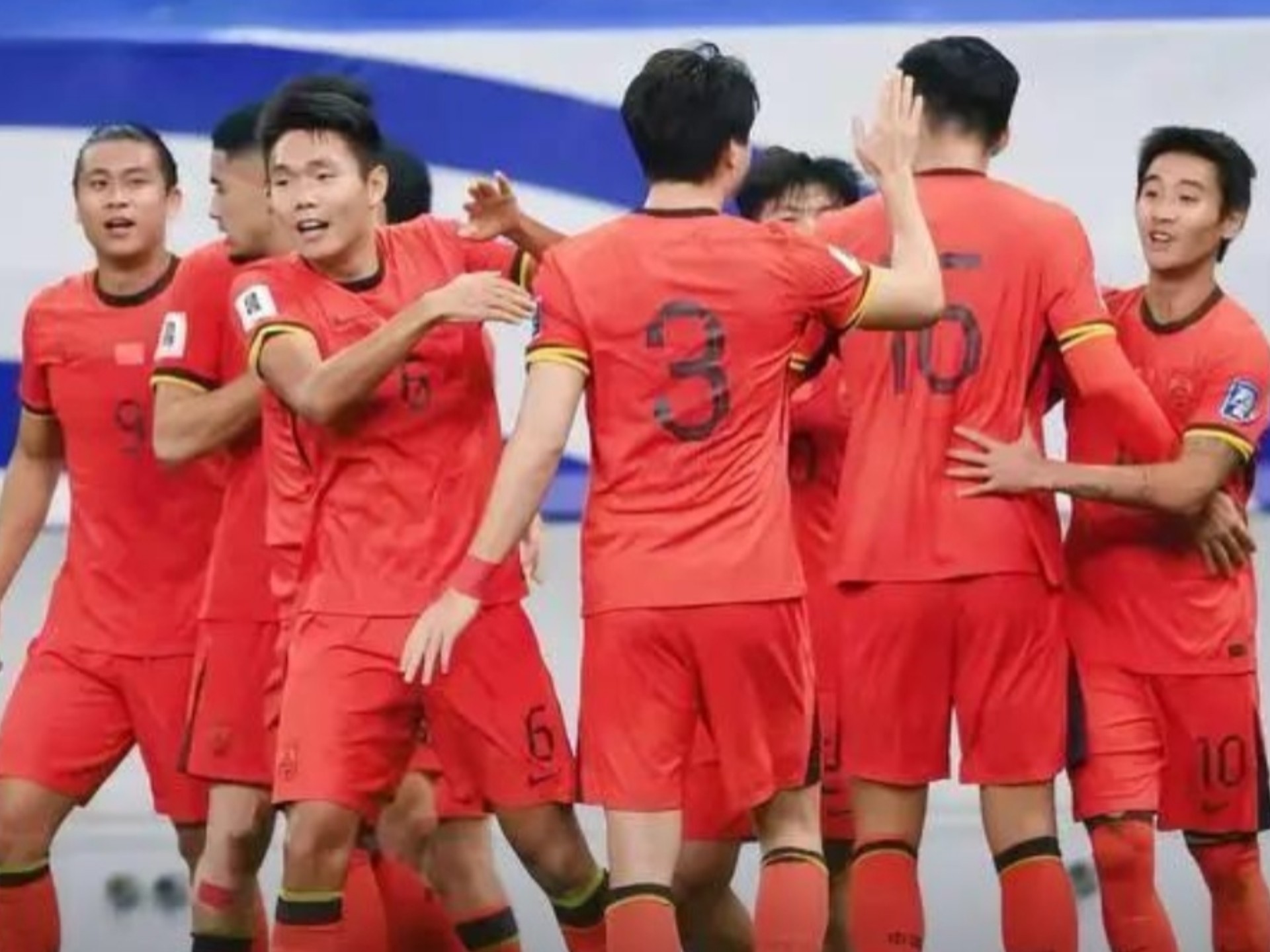 只静悄悄地 只静悄悄地